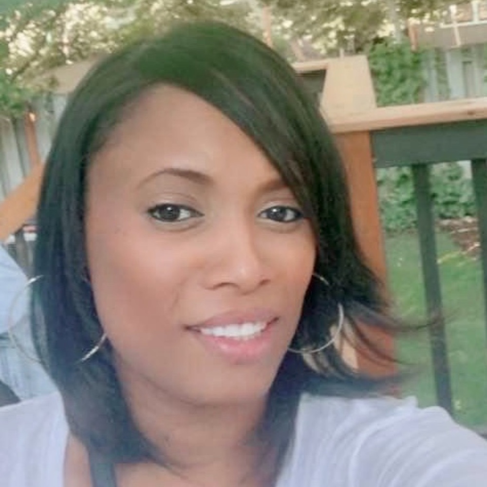 Meet your Posher, Brittni
